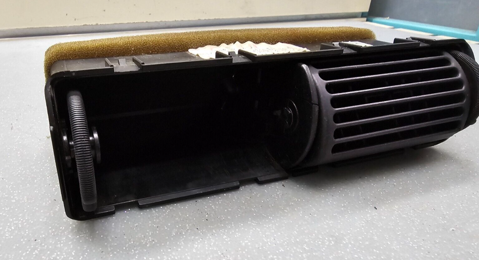 🔥95-10 Ford Ranger EXPLORER Dash Front Center AC Air Vent Heater Trim Panel OEM