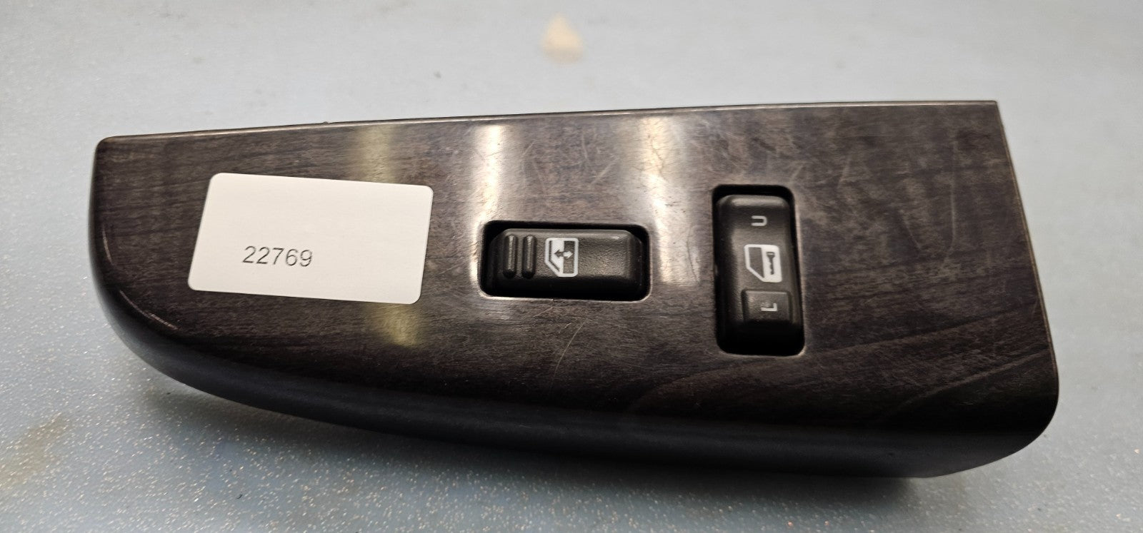 🔥99-02 Silverado SIERRA Front RIGHT Passenger Power Window Switch Lock black