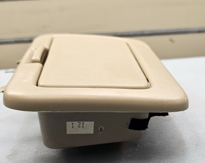 🔥98-01 Toyota Camry Overhead Center Roof Console Sunglass Holder Cubby TAN