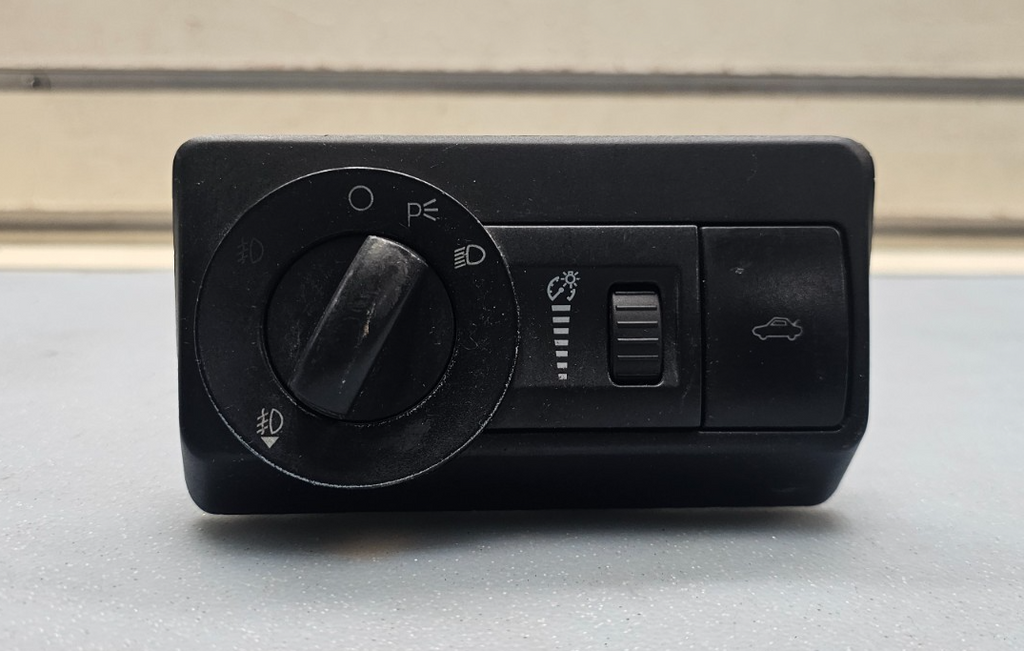 🔥06-09 Fusion Milan Dash Headlight Panel Dimmer Trunk Switch Assembly black