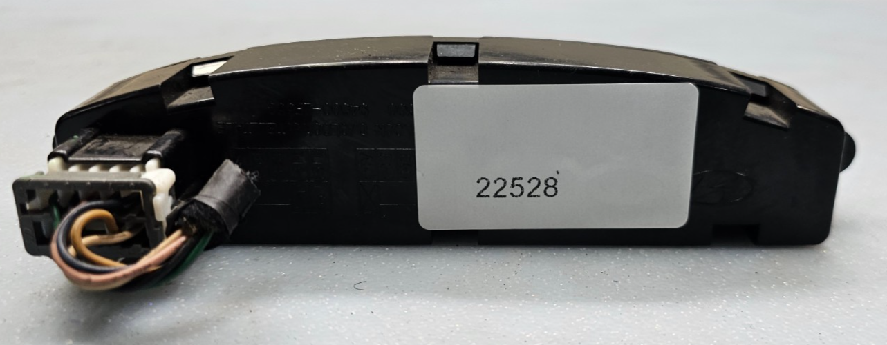 🔥03-06 Kia Spectra Dash Instrument Panel Digital Clock Screen Time Display OEM