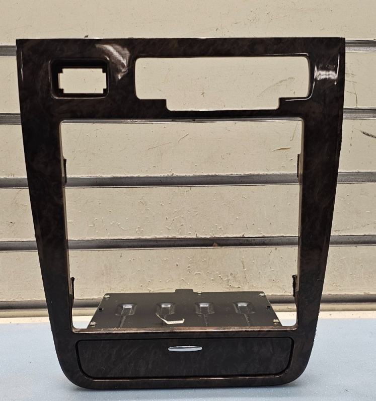🔥01-05 Hyundai XG300 XG350 Dash Center Radio Bezel Cover Panel Tray Switch Wood