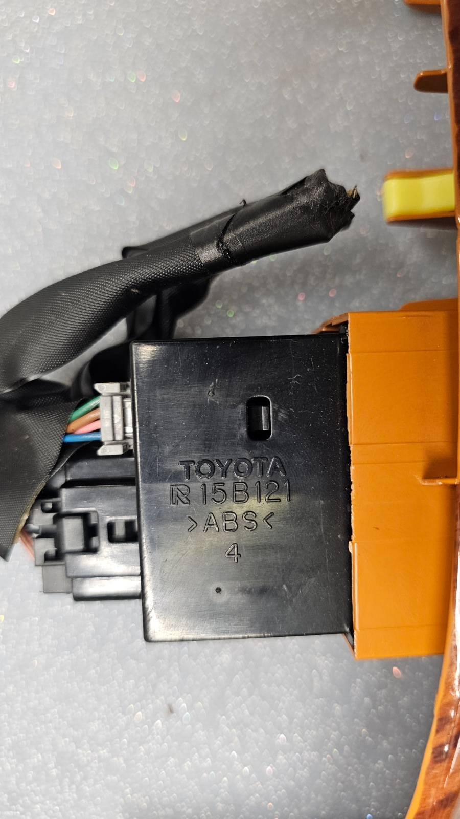 🔥04-10 Toyota Sienna Dash Hazard Defrost Light Door Switch Trim Bezel Wood