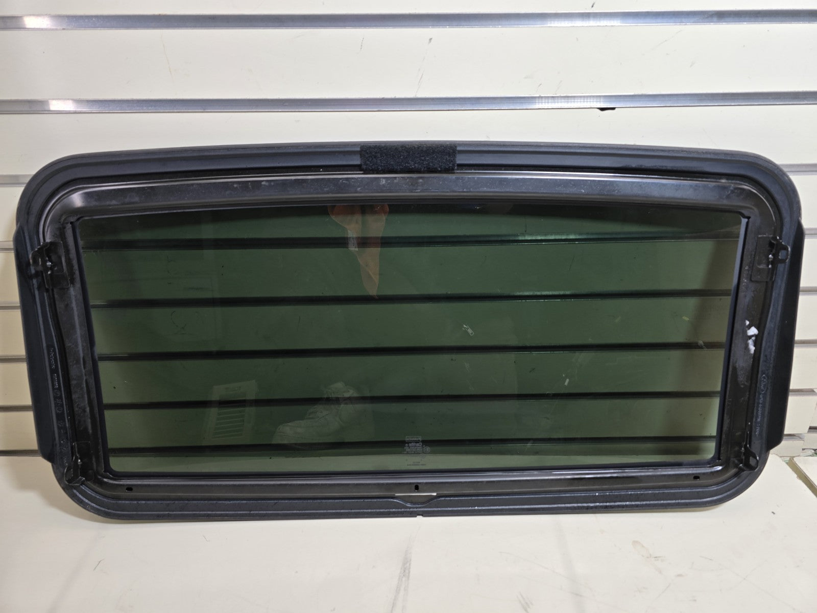 12-18 Ford Focus 05-08 Taurus Montego Sunroof Window Glass Motorized Retractible