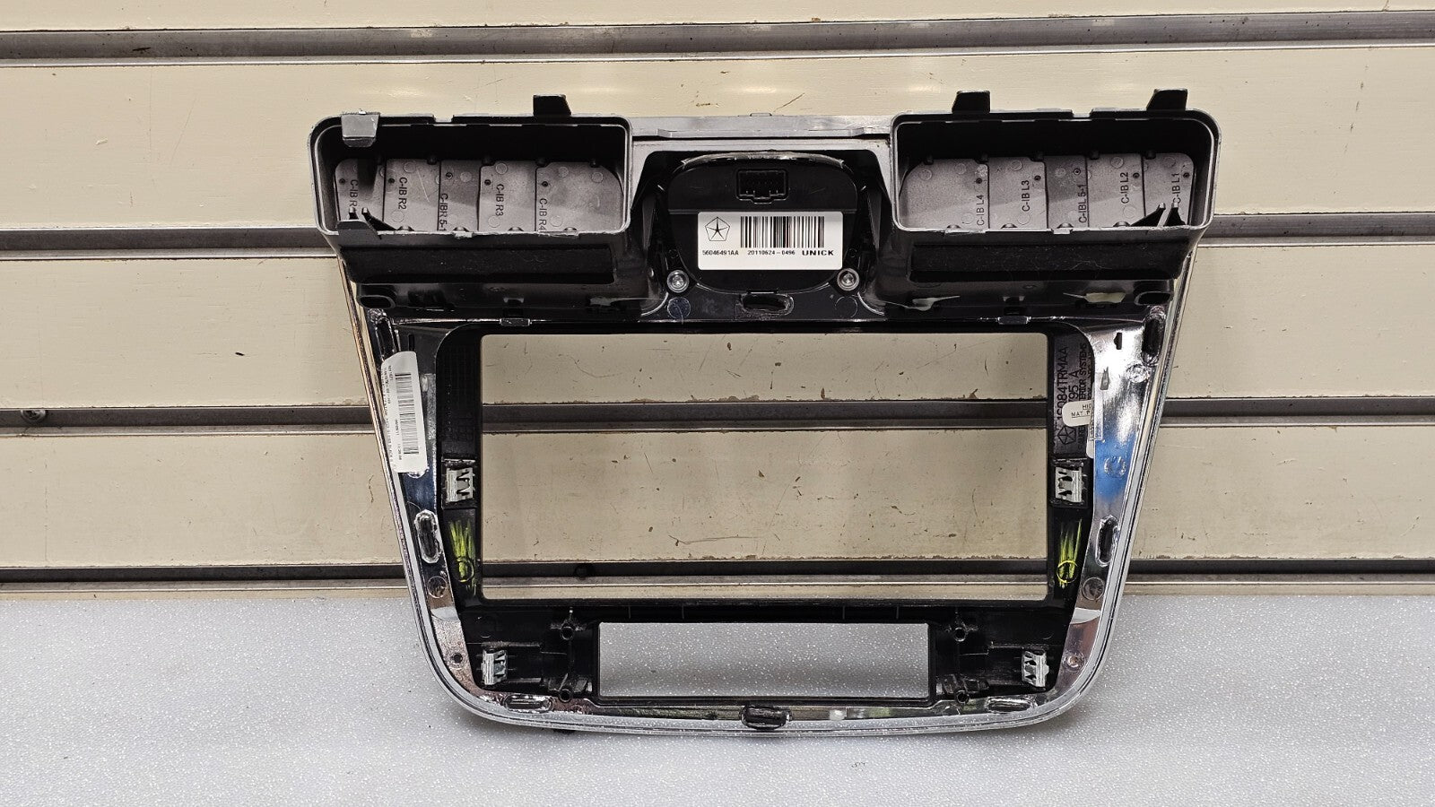🔥11-14 Chrysler 200 Dash Radio Trim Climate Bezel Panel Clock Black/Silver