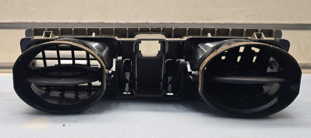 🔥03-14 Volvo XC90 Center Dash AC Heater Air Vent Conditioning Bezel Tan OEM