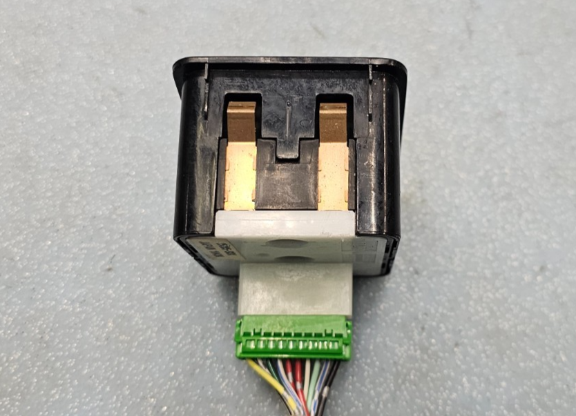 🔥1999-2004 Odyssey Power Sliding Door Switch Assembly BLACK
