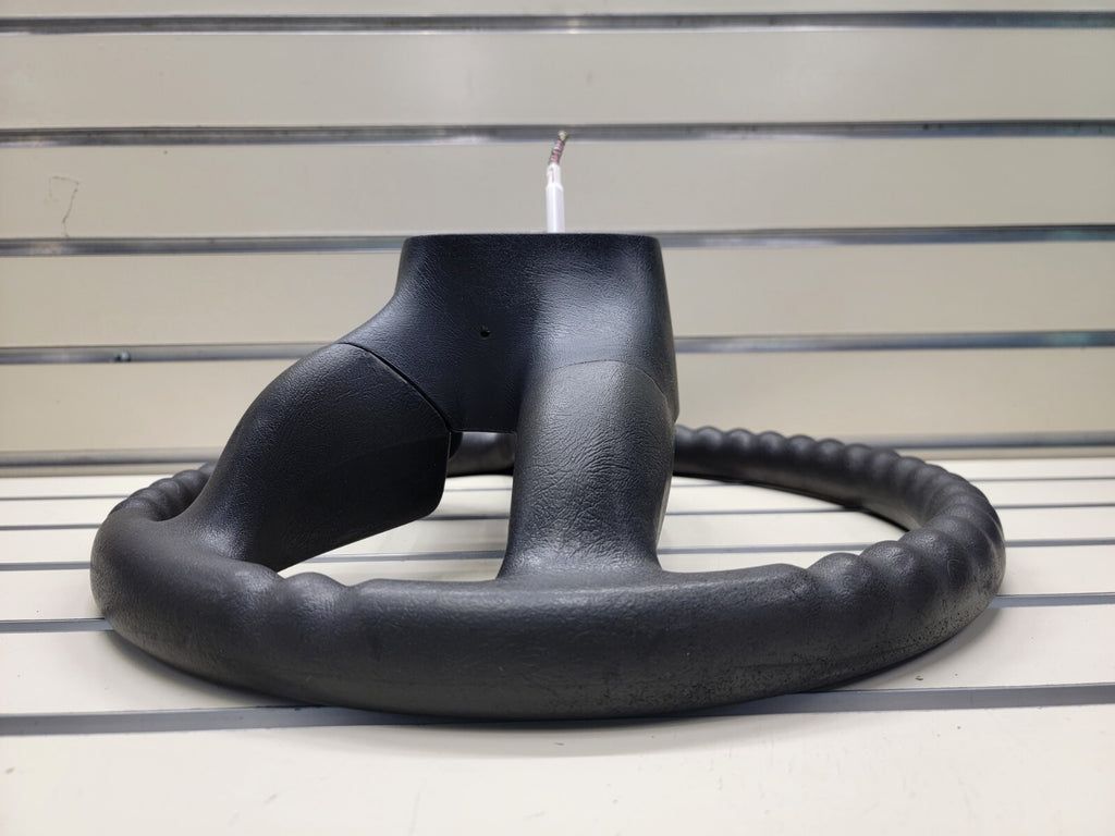 🔥03-06 SILVERADO SIERRA YUKON TAHOE SUBURBAN STEERING WHEEL LEATHER BLACK