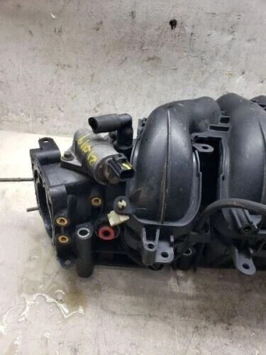 05-08 Ford ESCAPE Intake Manifold  Digit Fits