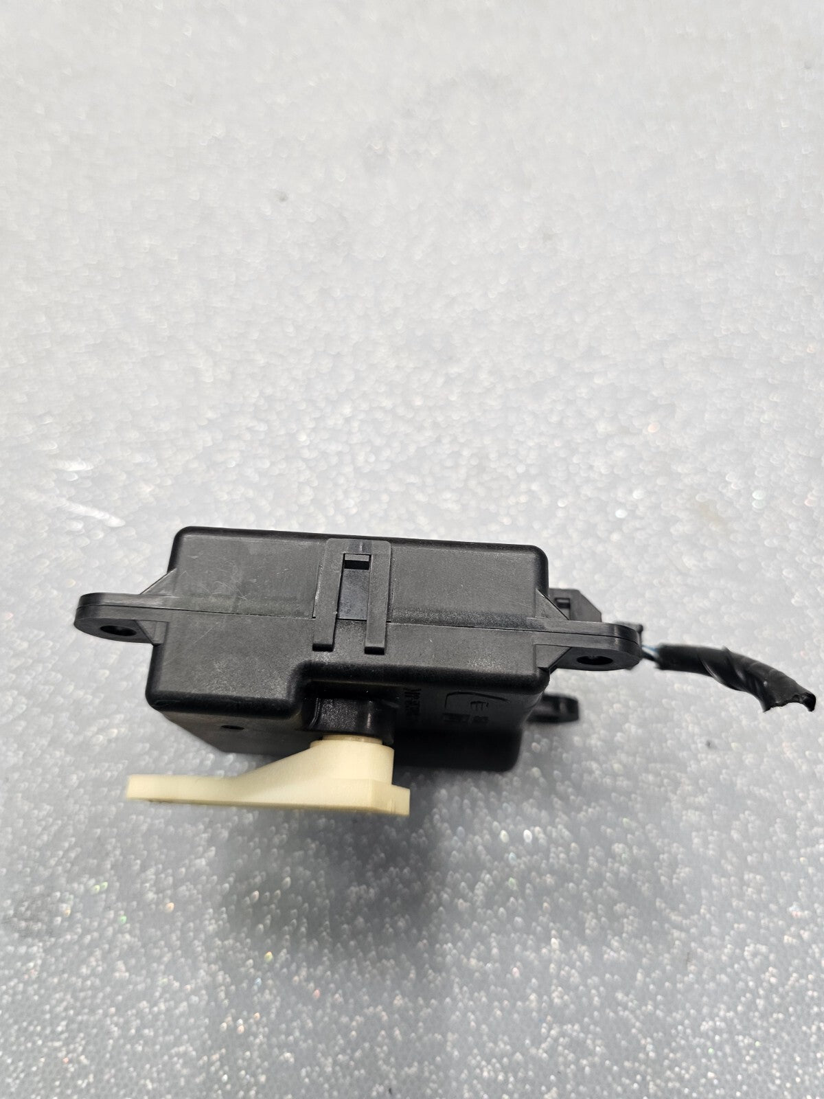 🔥00-03 Nissan Maxima Mode Door Actuator Assembly AC Climate Heater Regulator