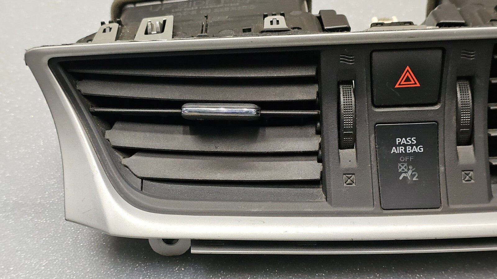 🔥 13-16 Nissan Sentra Dash Center Air  Vent Heater Conditioning Black Silver