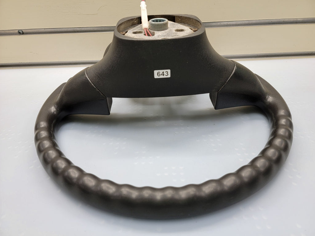 🔥03-06 SILVERADO SIERRA YUKON TAHOE SUBURBAN STEERING WHEEL LEATHER BLACK
