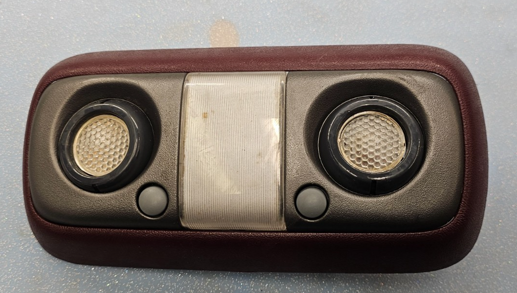 🔥1995-2000 Chevy Suburban Tahoe Dome Map Light deep maroon OEM