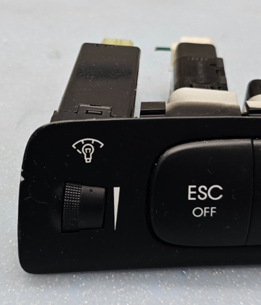 🔥2004-2010 KIA Sportage Control Switch Lock Switch Button OEM