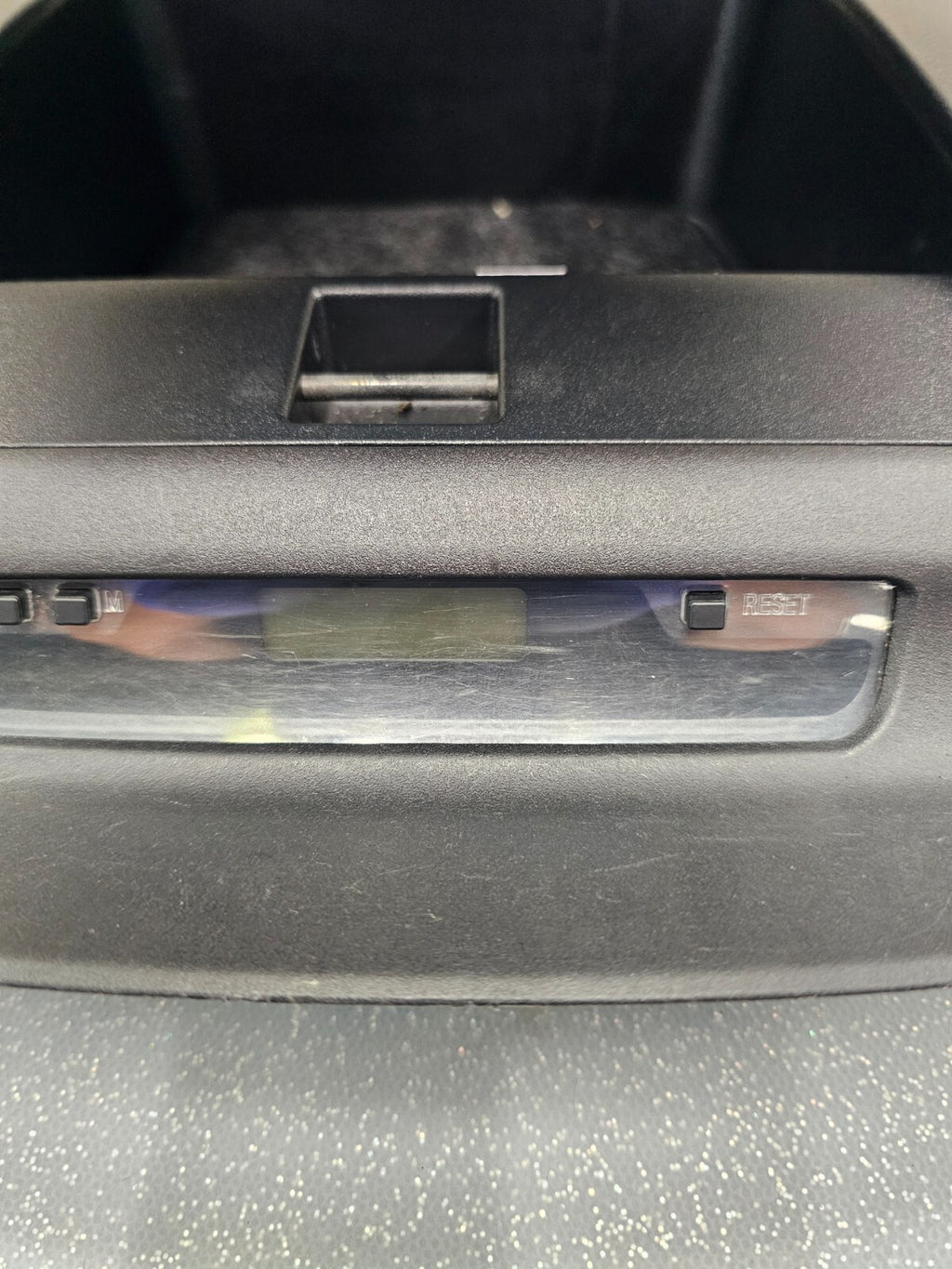 🔥06-08 Subaru Forester Center Dash Storage Compartment With Clock Display OEM