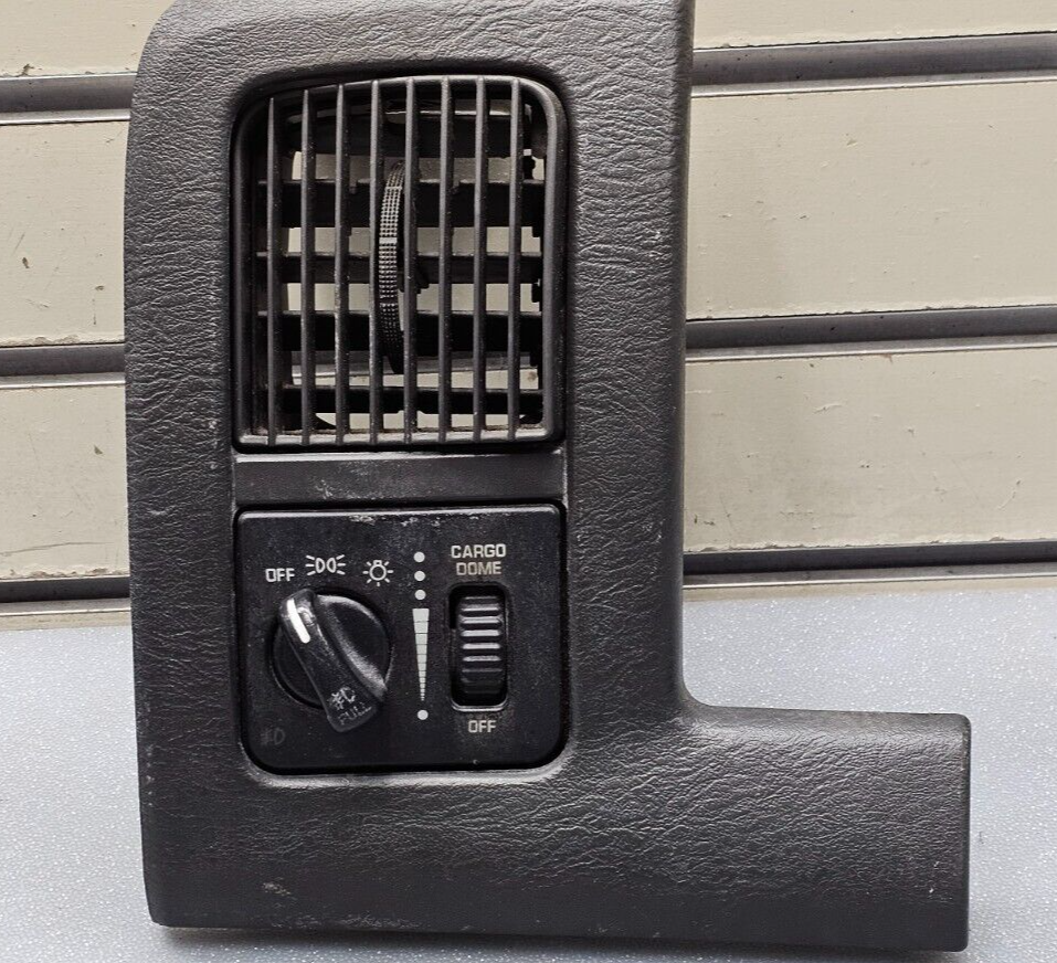 02-05 Dodge RAM Dash Front Left Driver Headlight Switch Bezel Air Vent BLACK VT7