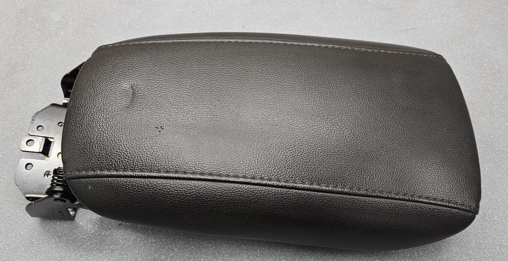 🔥13-16 FORD FUSION CENTER CONSOLE LID ARMREST BLACK LEATHER  OEM