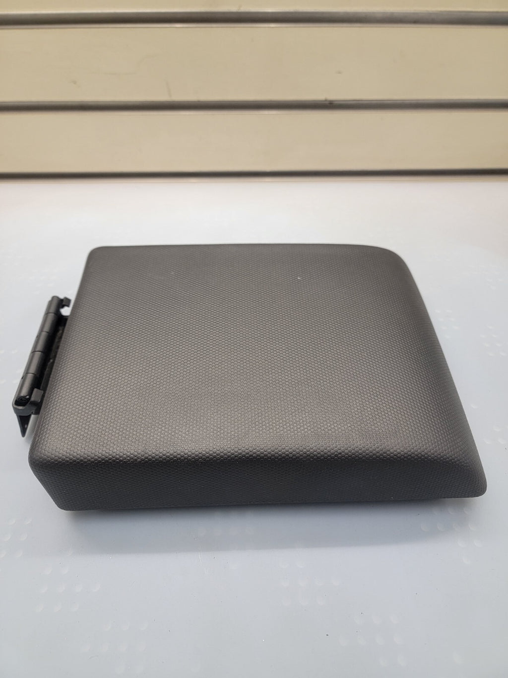 🔥08-12 Ford Escape OEM Center Console Lid Cover ARMREST ASSEMBLY BLACK Textured