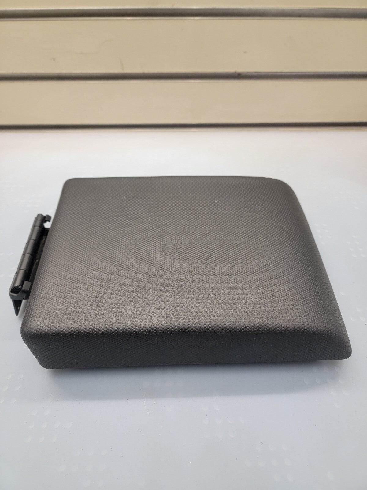 🔥08-12 Ford Escape OEM Center Console Lid Cover ARMREST ASSEMBLY BLACK Textured