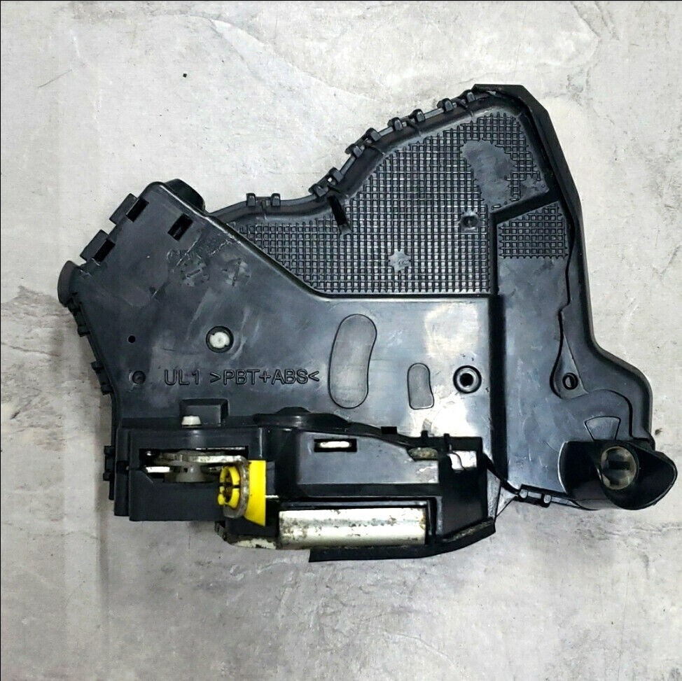 03-08 Pontiac Vibe LEFT FRONT door lock actuator OEM/PV