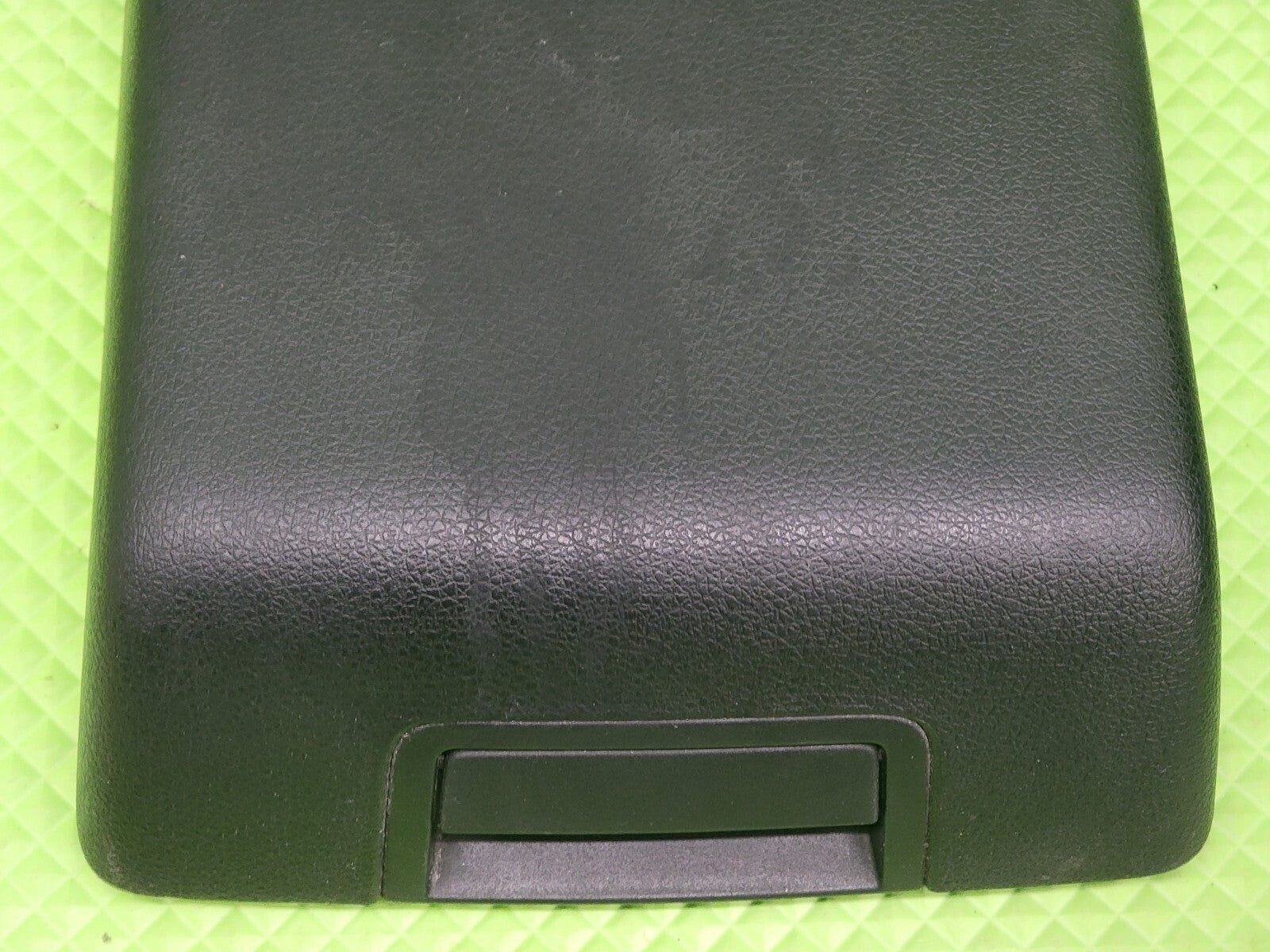 🔥04-08 Ford F-150 Center Console Armrest Lid Storage Cover w/ Leather BLACK L13