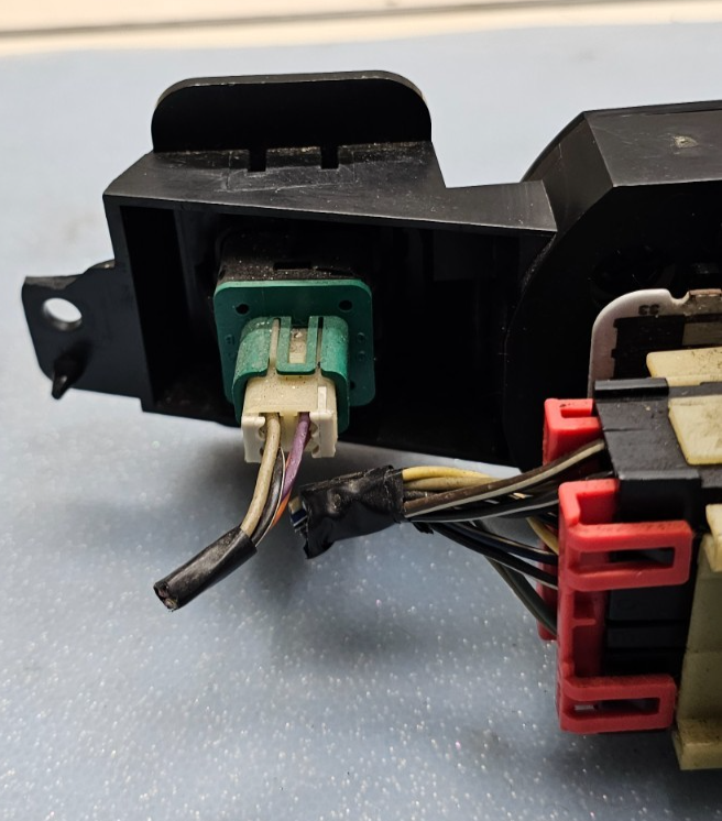 🔥2000-2005 Chevrolet Monte Carlo & Impala Dome Light Fog Light Switch OEM