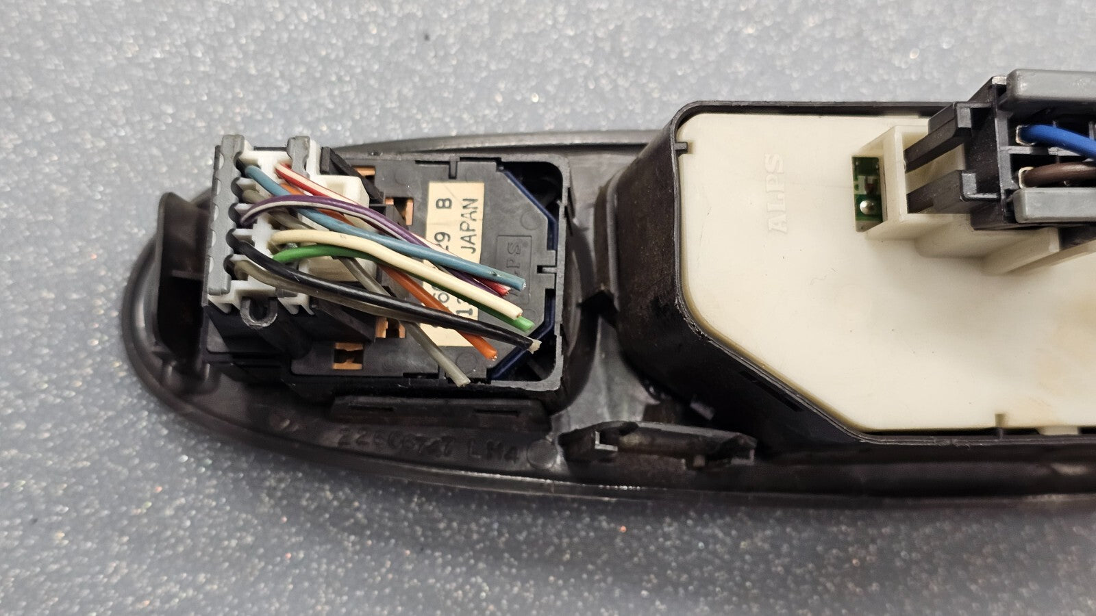 🔥97-03 MALIBU LEFT DRIVER MASTER POWER WINDOW SWITCH CONTROL ASSEMBLY BLACK