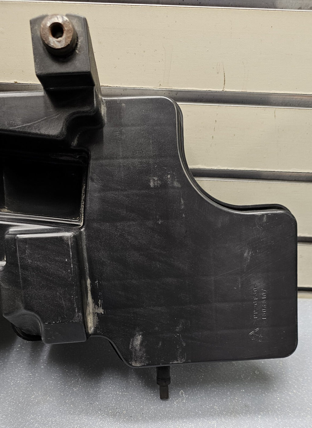 🔥04-06 CHEVY COLORADO GMC CANYON 2.8 2.8L V6 VORTEC AIR INTAKE RESONATOR BOX