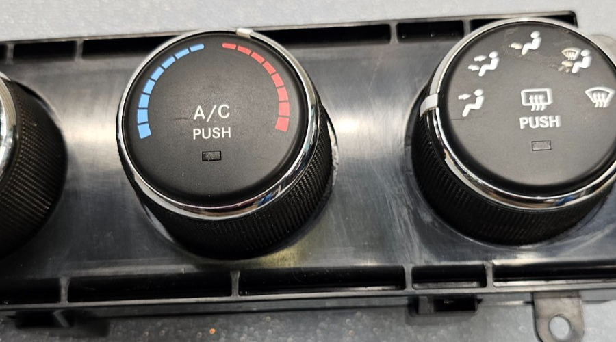 🔥10-12 Liberty Nitro Dash A/C Heater Temperature Climate Control Conditioning