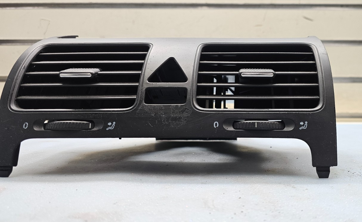 🔥05-10 Volkswagen Jetta Golf Dash AC A/C HVAC Air Vent Heater Bezel Black