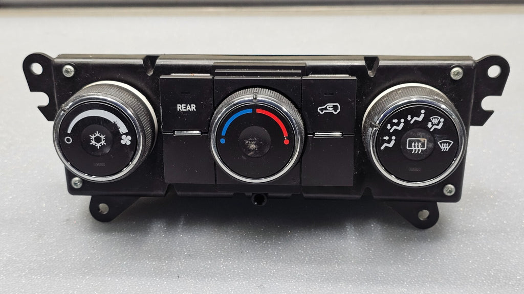 🔥09-12 CHEVY TRAVERSE DASH CENTER AC HEATER CLIMATE TEMPERATURE CONTROL UNIT