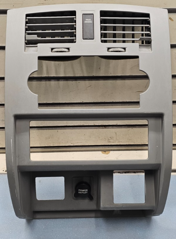 🔥05-07 Dodge DAKOTA Center Dash Radio Stereo Bezel Climate Trim Panel GRAY B12