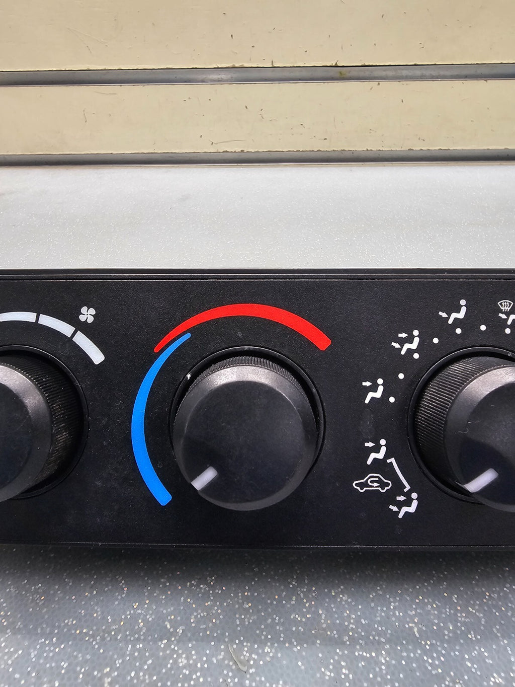 🔥06-08 Dodge Ram DAKOTA A/C Heater Climate Control Temperature Unit w/1 Button