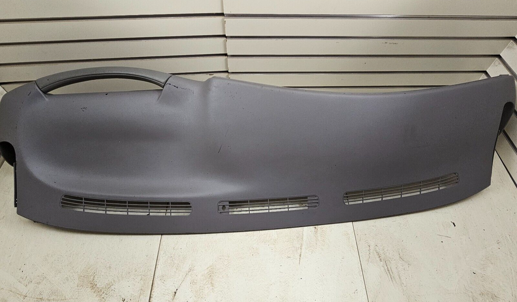 99-06 SILVERADO SIERRA TAHOE Upper Dash Cap Cover Top Dashboard Pad LT Gray DP1
