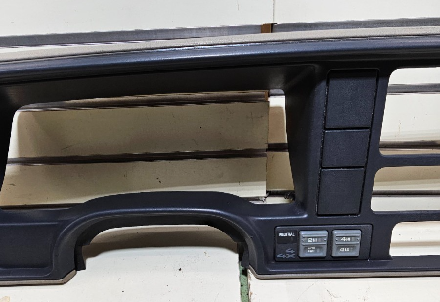 🔥95-99 CHEVY GMC TRUCK SILVERADO CK Cluster Speedometer Dash Bezel BLACK/TAN C3
