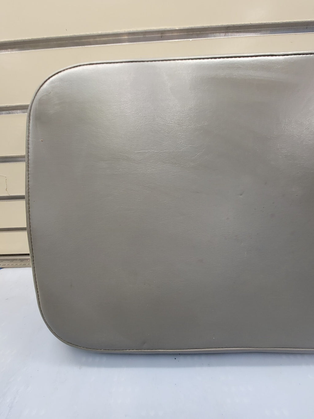 🔥2002-2008 Dodge RAM Center Console Jump Seat ARMREST Cover Lid Leather  GRAY