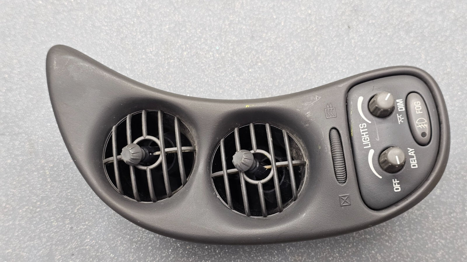 🔥00-05 Pontiac Bonneville Dash Left Driver Air Vent Heater Conditioning Gray