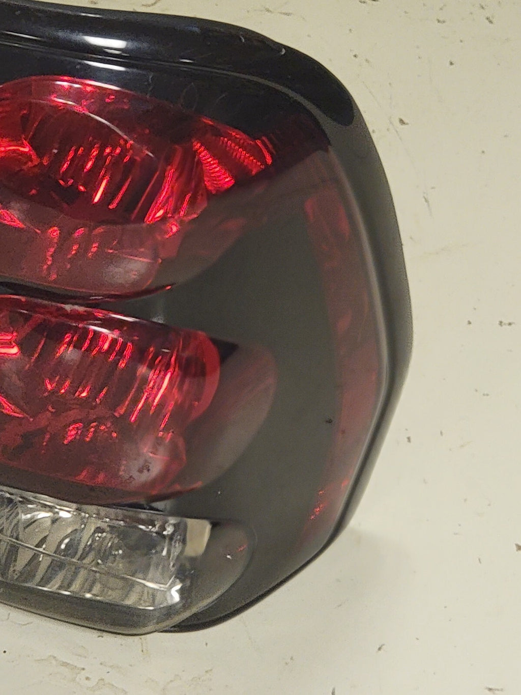 🔥2002-2009 Chevy TRAILBLAZER REAR  LH TAILLIGHT Tail Light OEM SET