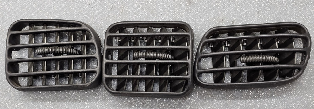 98-05 S10 BLAZER SONOMA PICKUP TRUCK DASH CENTER HEATER AIR VENT CLIMATE FILTER