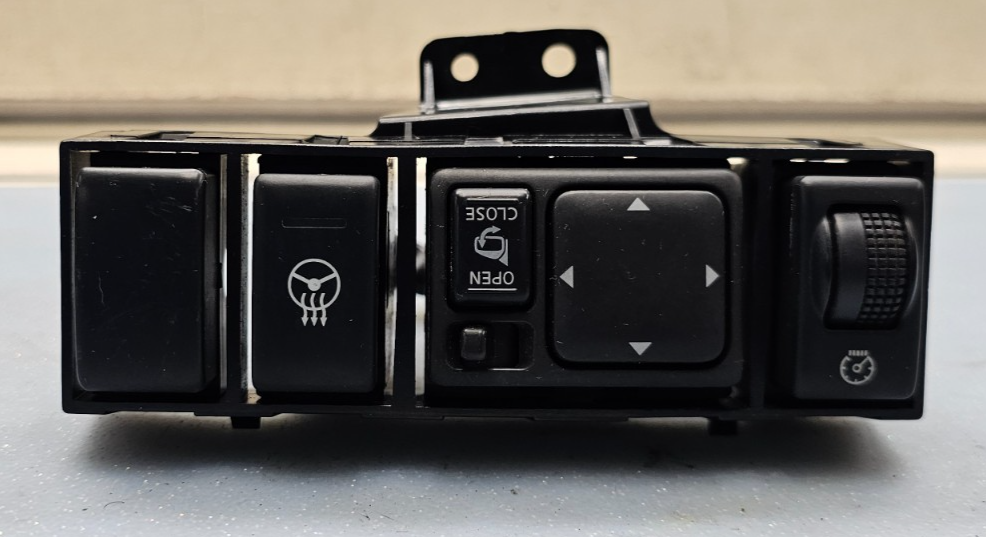 🔥2004-2008 NISSAN MAXIMA Dimmer Mirrors Parking sensor TCS Switches OEM