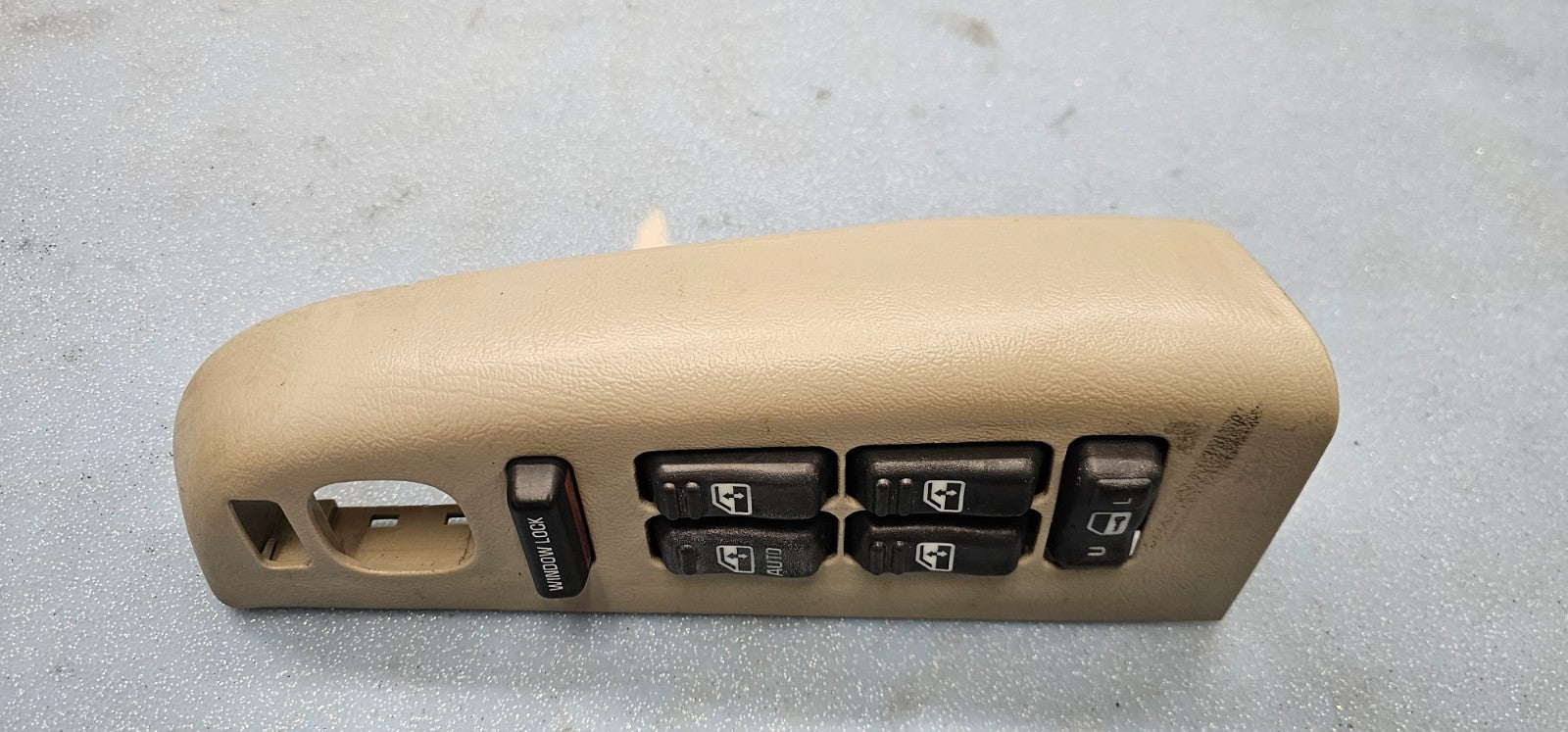 🔥99-02 Tahoe Suburban Left Driver Master Power Window Switch Assembly TAN