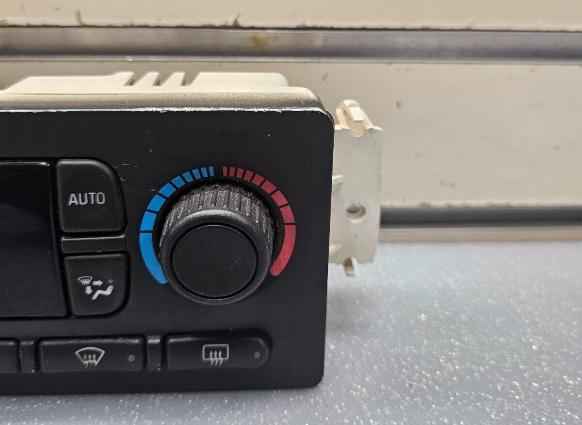 🔥03-06 Silverado Sierra Dash Climate Heater Temperature Control Air Conditioner