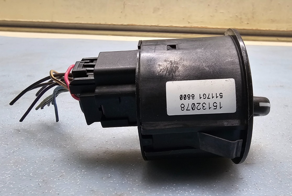 🔥02-09 Chevy GMC Trailblazer Envoy REAR WINDOW WIPER SWITCH BLACK OEM