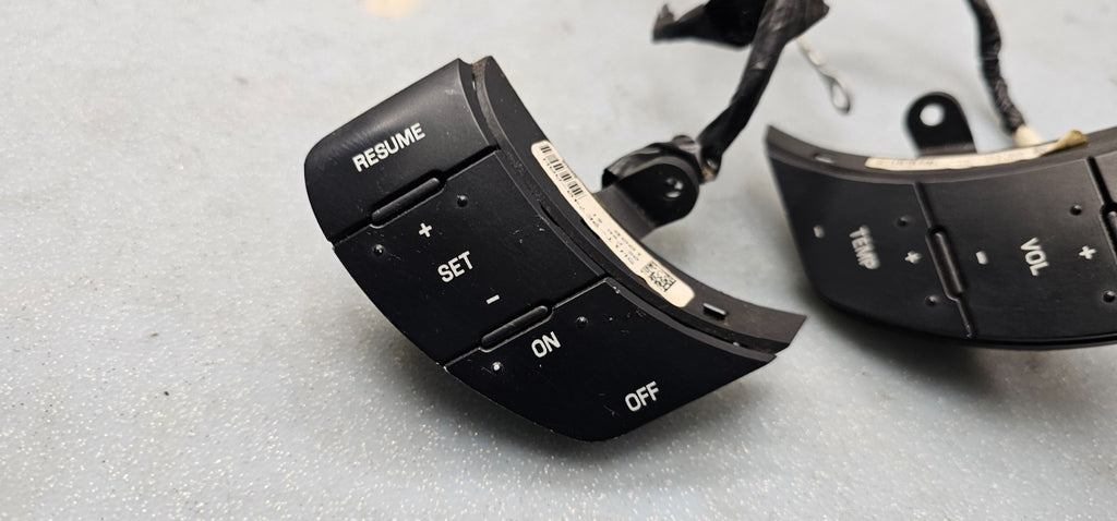 🔥05-11 CROWN VICTORIA GRAND MARQUIS STEERING COLUMN WHEEL CRUISE SWITCH OEM