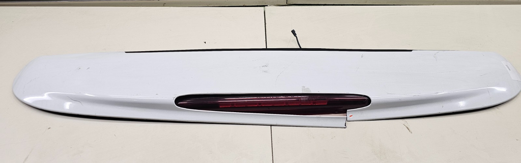 🔥2002-2009 Chevrolet Trailblazer Rear Hatch Spoiler Brake Light WHITE OEM SP2