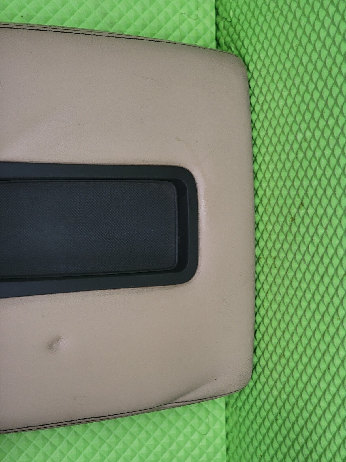 🔥07-13 Chevy Tahoe, Suburban, Yukon Leather Console Lid Armrest Cover TAN JS5