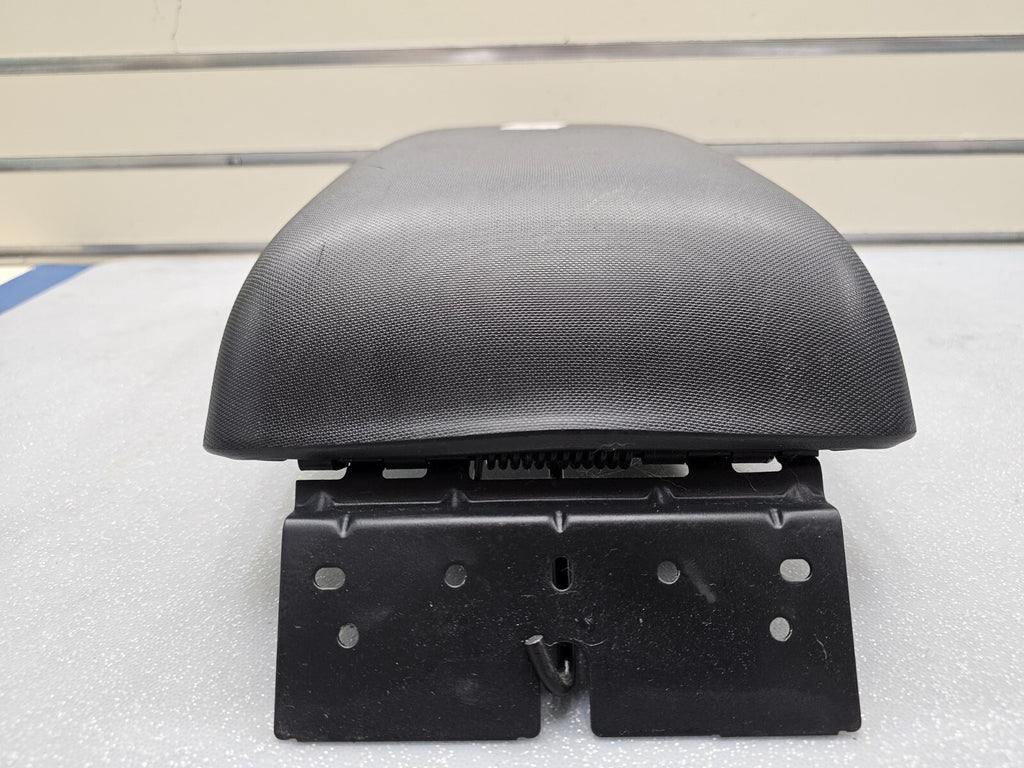 🔥04-11 MITSUBISHI ENDEAVOR CENTER CONSOLE LID ARMREST TOP COVER ASSEMBLY BLACK