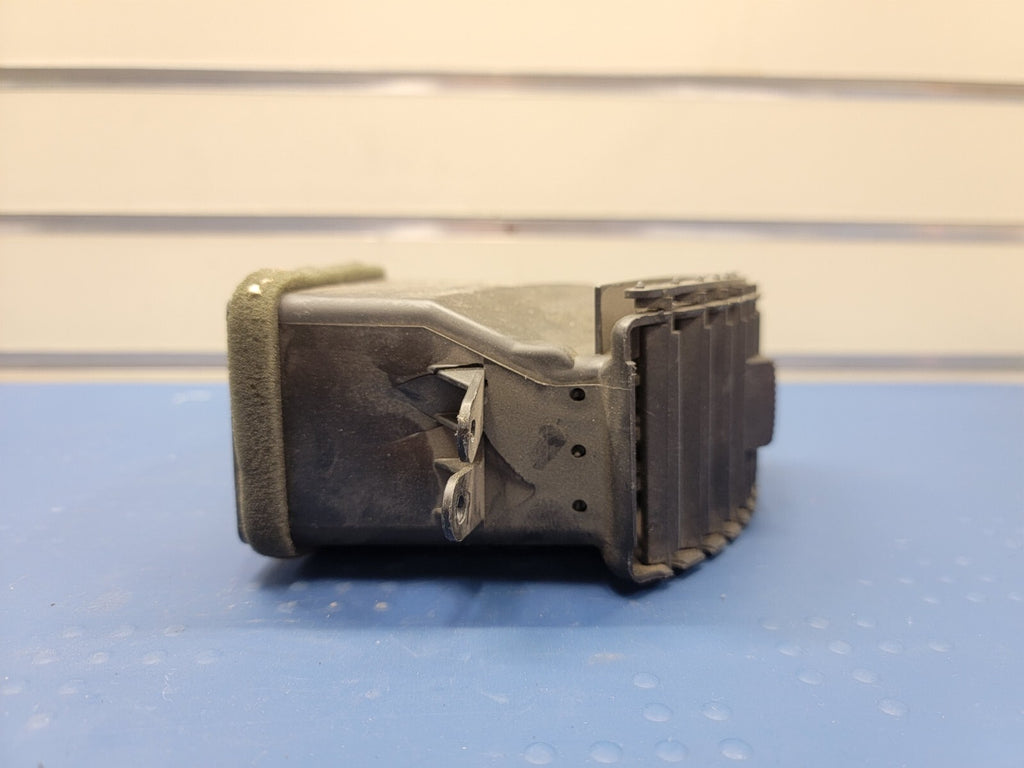 🔥05-08 Nissan Xterra Pathfinder  Dash Bezel Vent
