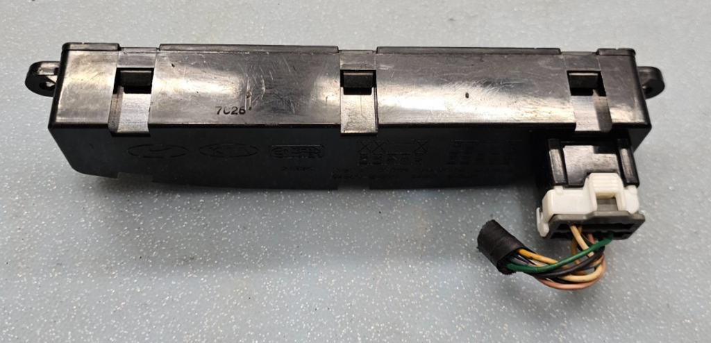 🔥03-06 Kia Spectra Dash Instrument Panel Digital Clock Screen Time Display OEM