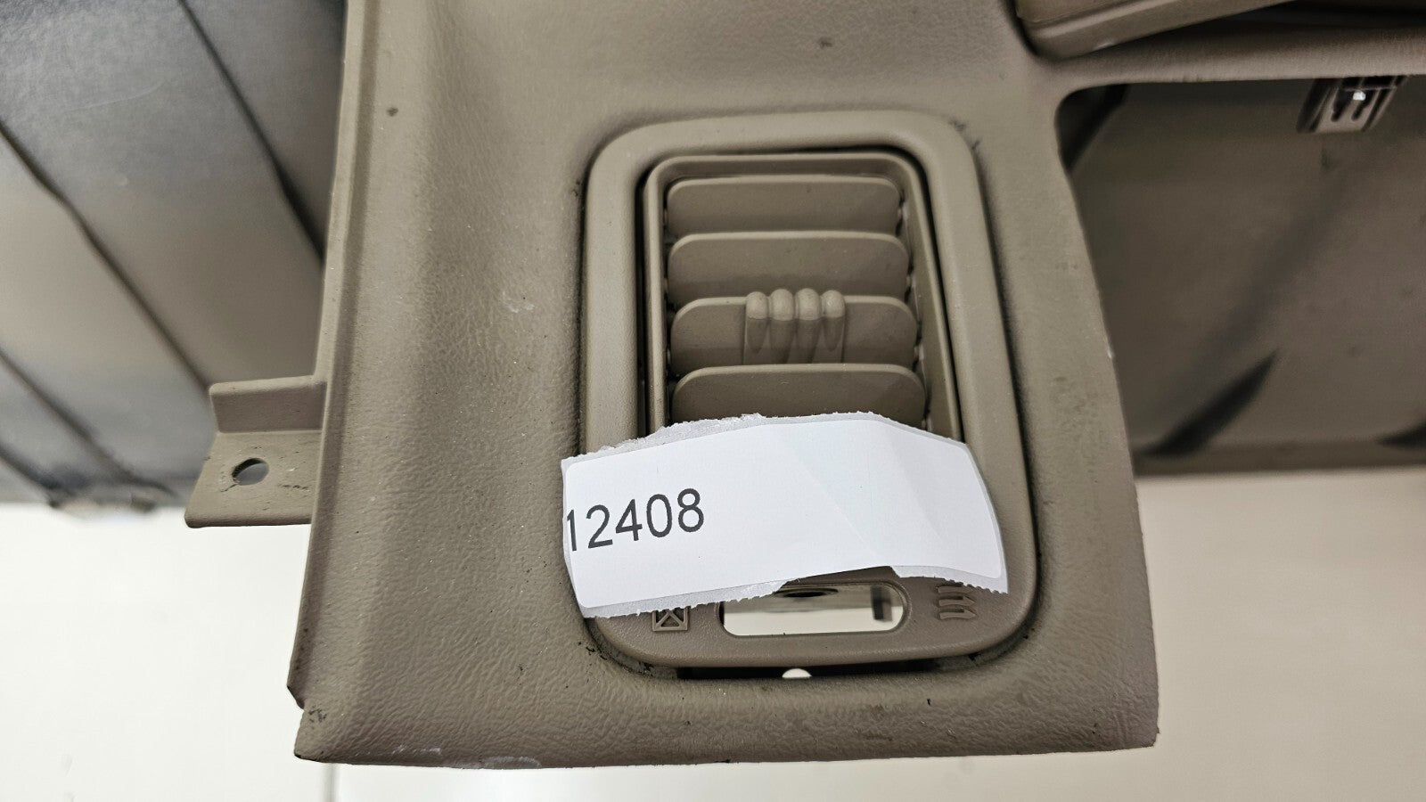 🔥99-06 SILVERADO SIERRA TAHOE Upper Dash Cap Cover Top Dashboard Pad Tan DP1